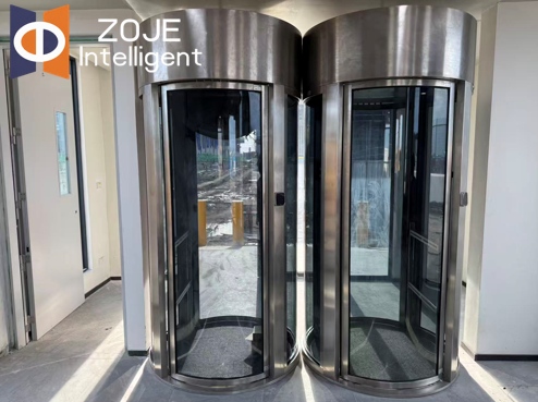 ZOJE AB タイプのガラス製フルハイト回転木戸がタイのローカルデータセンターに設置に成功