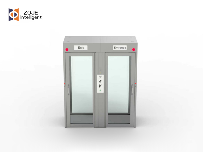 ZOJE、米国の宝石店にカスタム AB ガラス製フルハイト回転木戸を納入